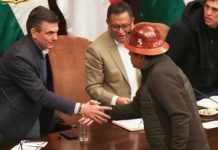 Bloqueos: Gobierno asegura que una comisión jurídica evaluará toda la noche la situación de los detenidos
