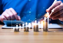 Más allá de las hipotecas y los seguros